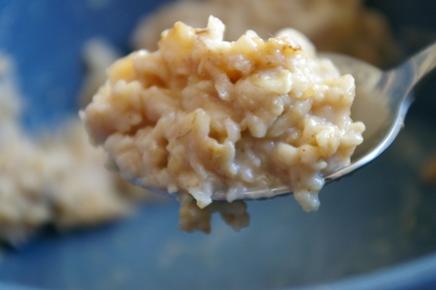 spoon-baked-oatmeal.JPG